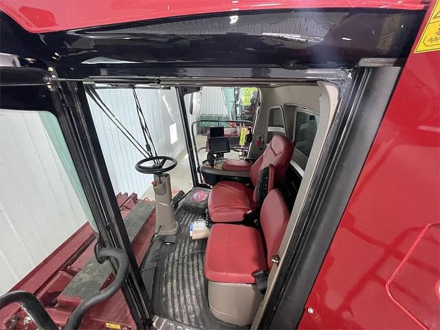 Image of Case IH 8250 equipment image 4