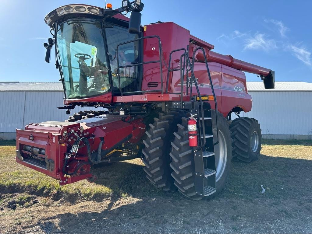 2022 Case IH 8250 Equipment Image0