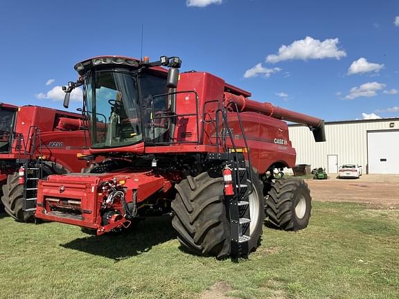 Image of Case IH 8250 equipment image 1