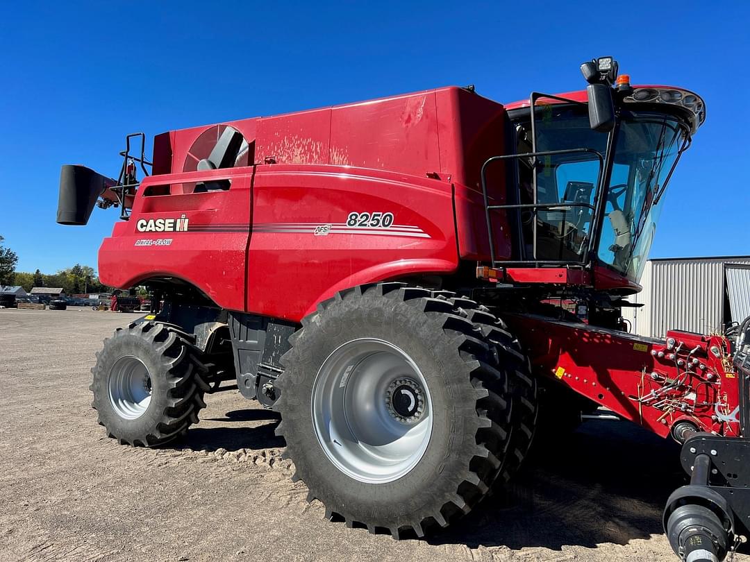 Image of Case IH 8250 Primary image