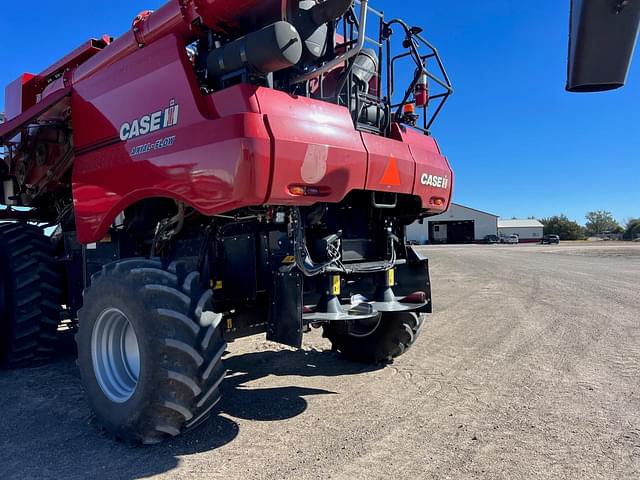 Image of Case IH 8250 equipment image 2