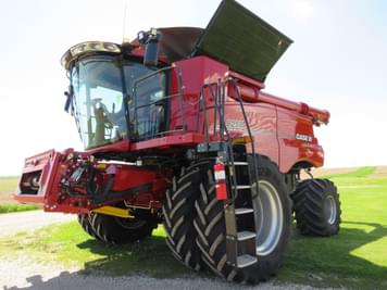 Main image Case IH 8250
