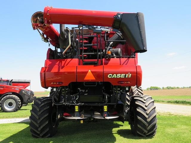 Image of Case IH 8250 equipment image 3