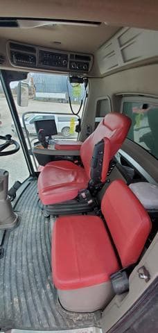 Image of Case IH 8250 equipment image 4