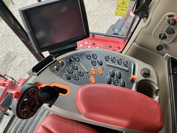Image of Case IH 8250 equipment image 2