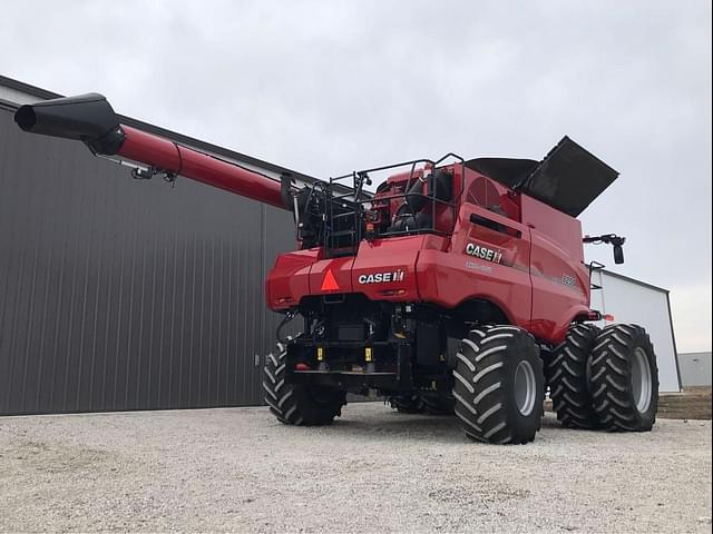 Image of Case IH 8250 equipment image 2