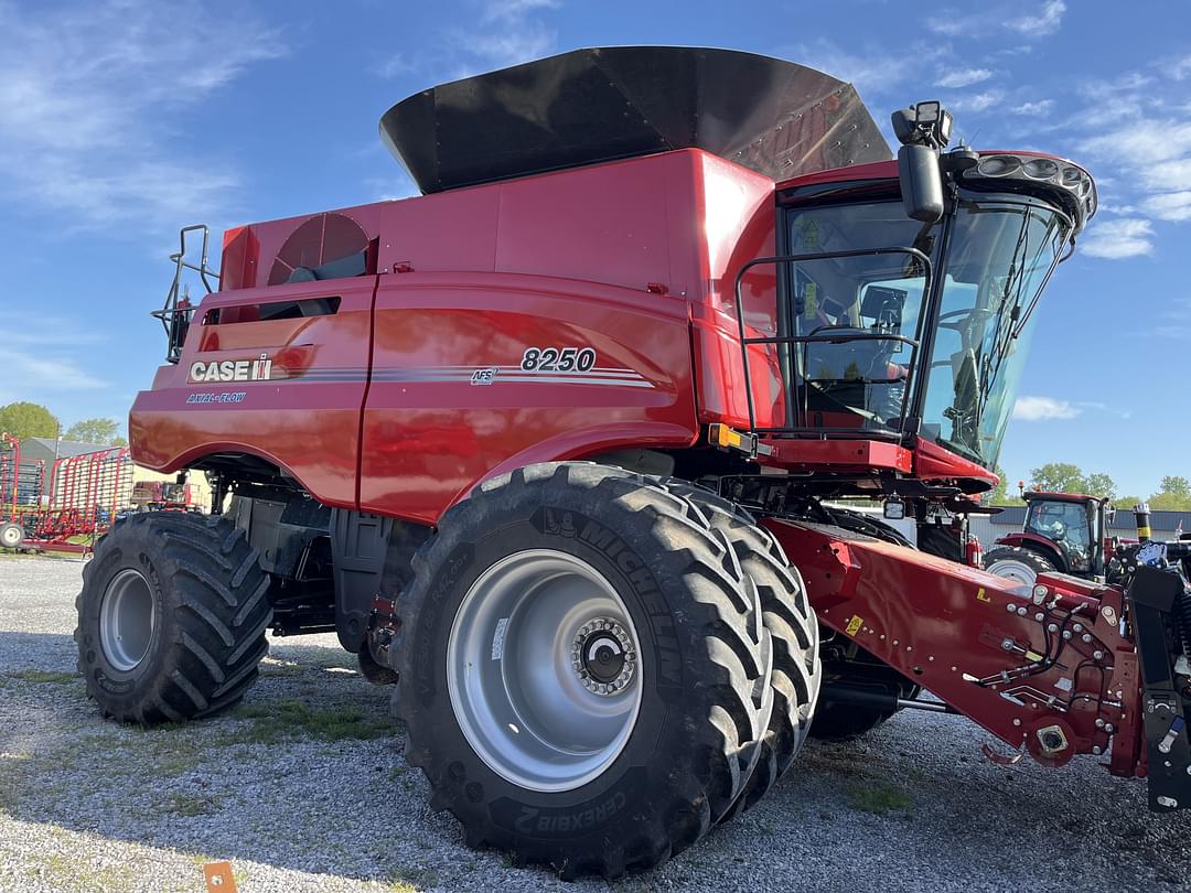 Image of Case IH 8250 Primary image