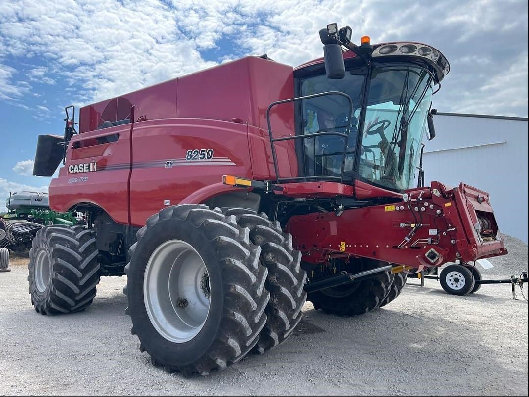 Image of Case IH 8250 Primary image