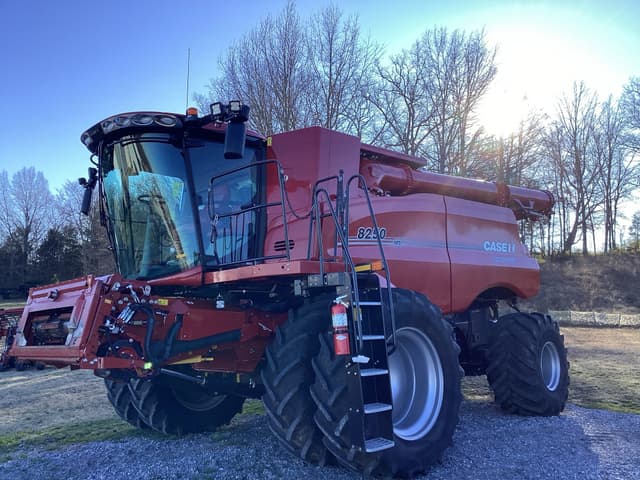 Image of Case IH 8250 equipment image 1