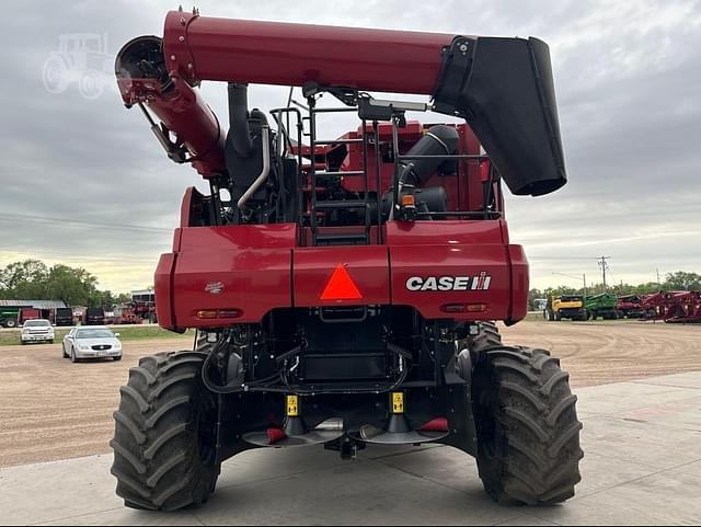 Image of Case IH 8250 equipment image 3