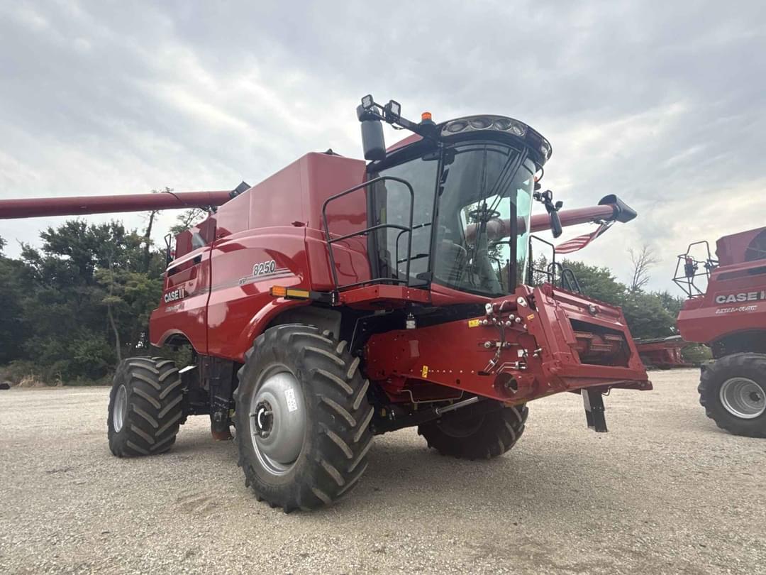 Image of Case IH 8250 Primary image