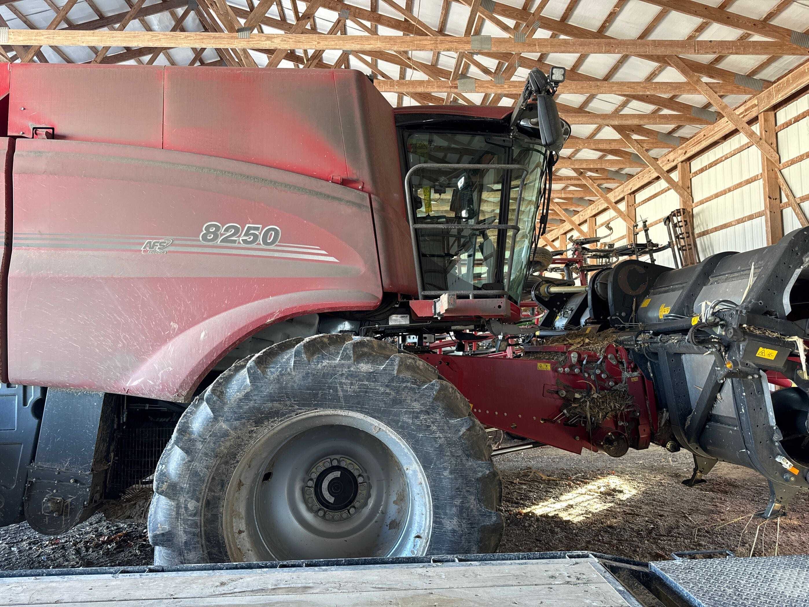 2022 Case IH 8250 Equipment Image0