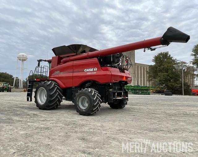 Image of Case IH 8250 equipment image 2