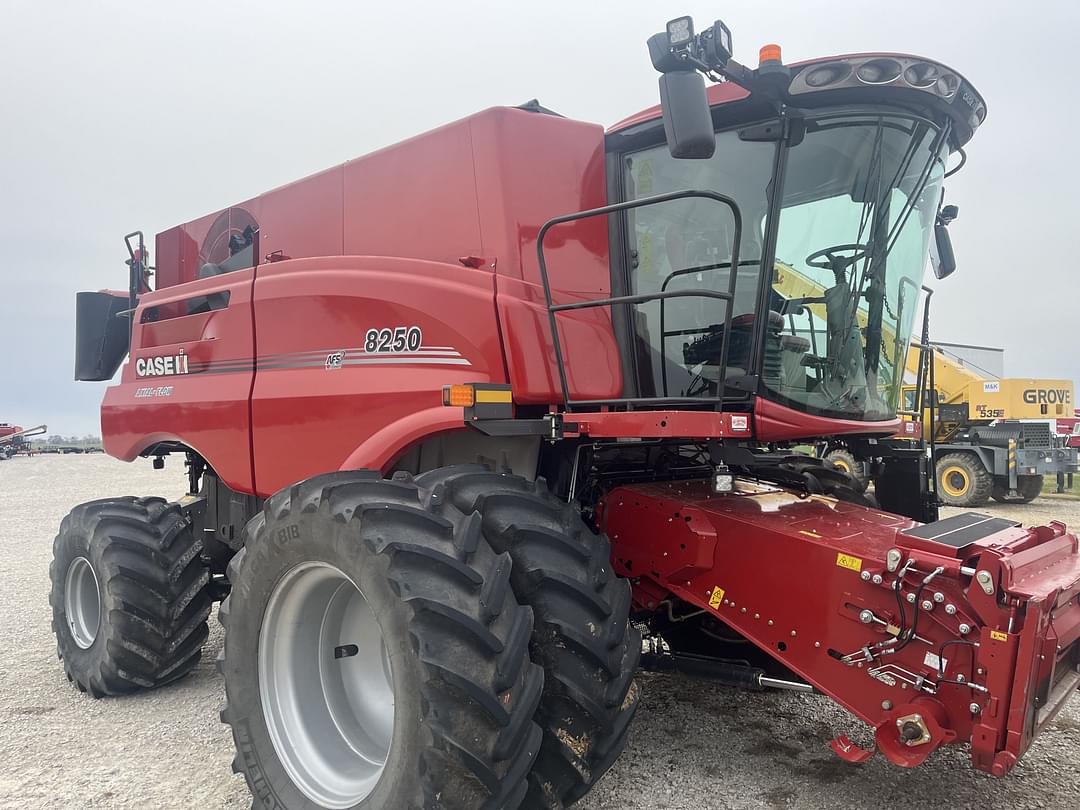 Image of Case IH 8250 Primary image