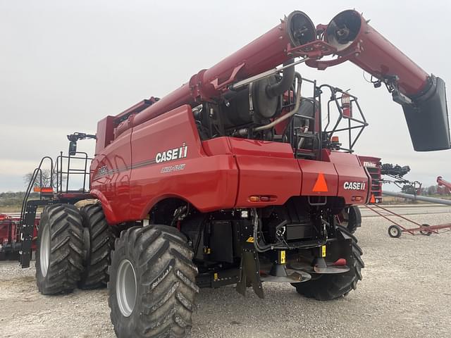 Image of Case IH 8250 equipment image 4