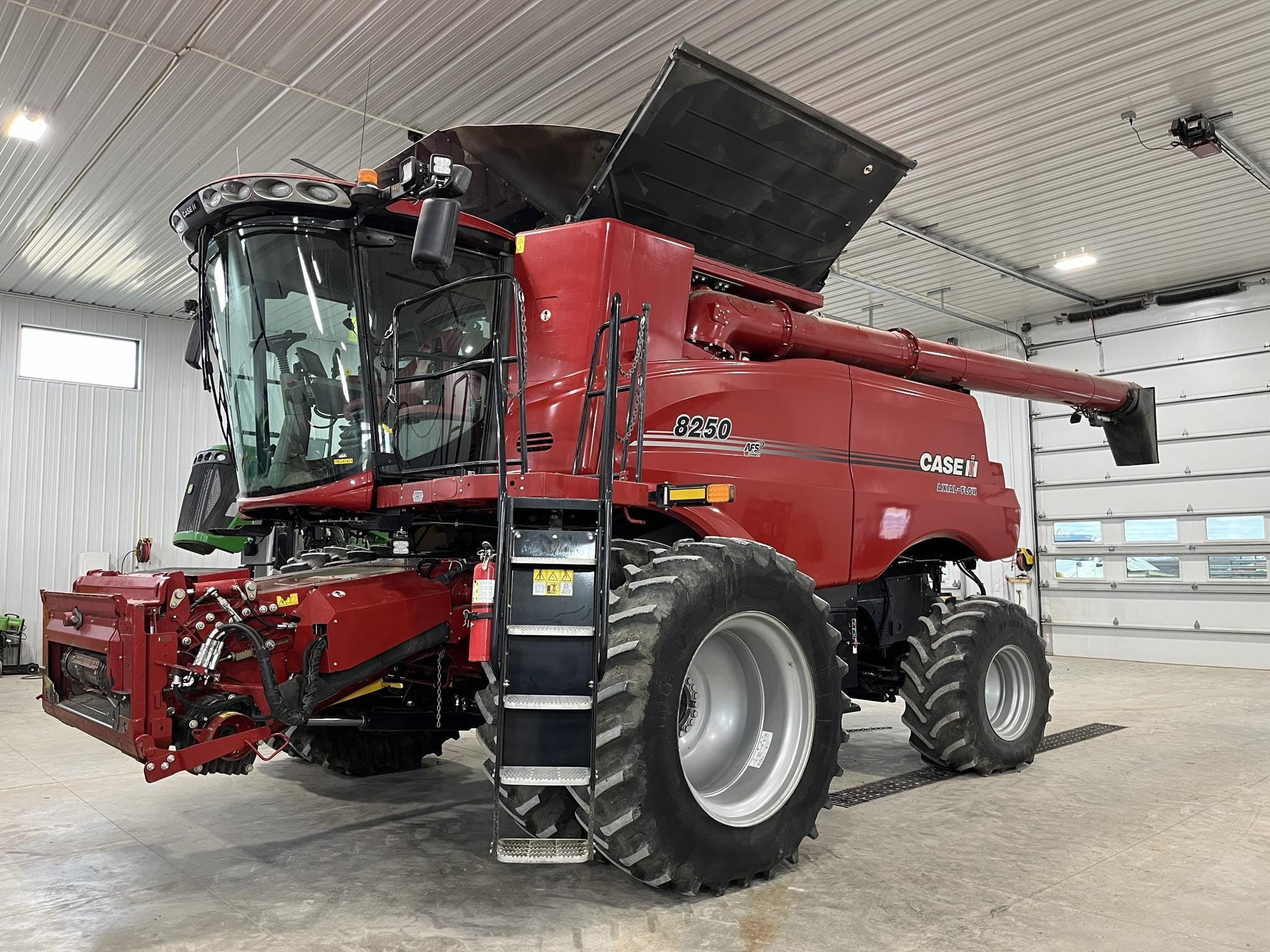 2022 Case IH 8250 Equipment Image0