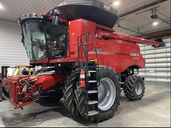 2022 Case IH 8250 Equipment Image0