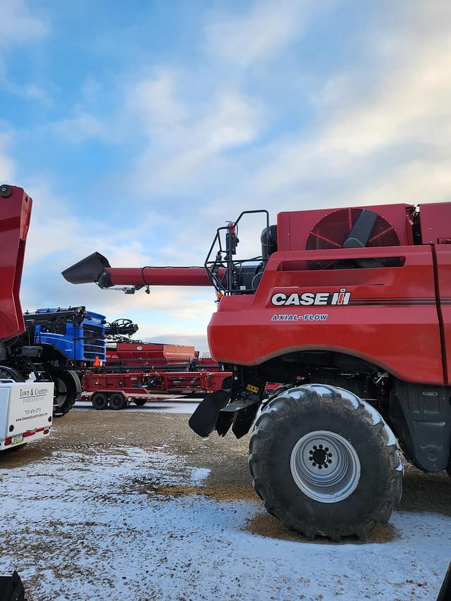 Image of Case IH 8250 equipment image 2