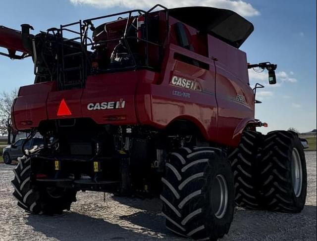 Image of Case IH 8250 equipment image 4