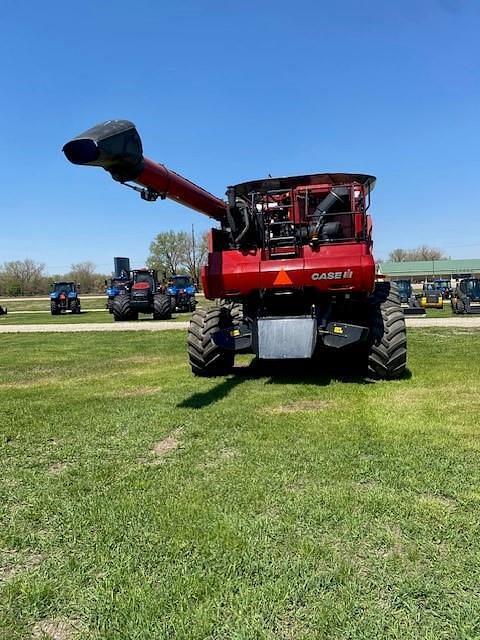 Image of Case IH 8250 equipment image 3