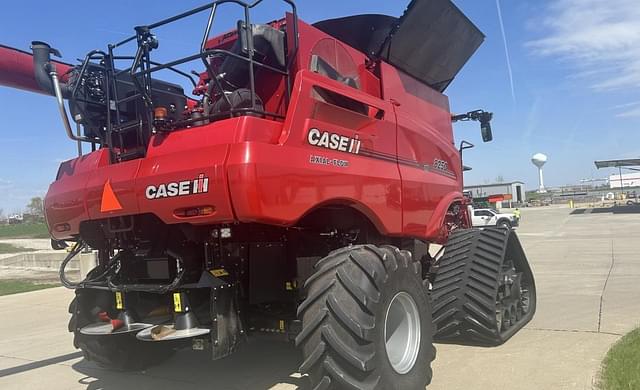 Image of Case IH 8250 equipment image 4