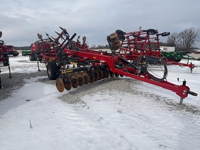 Image of Case IH Ecolo-Tiger 875 equipment image 2