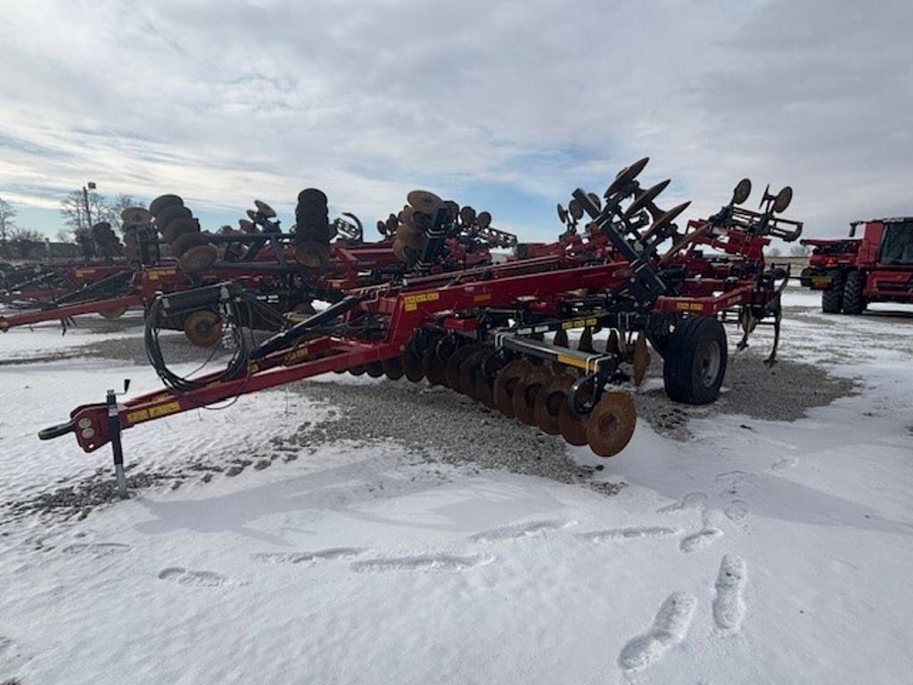 Image of Case IH Ecolo-Tiger 875 Primary image