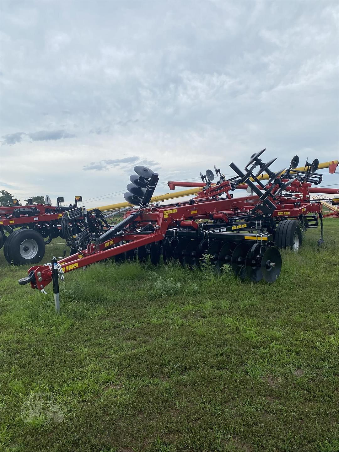 Image of Case IH Ecolo-Tiger 875 Image 1