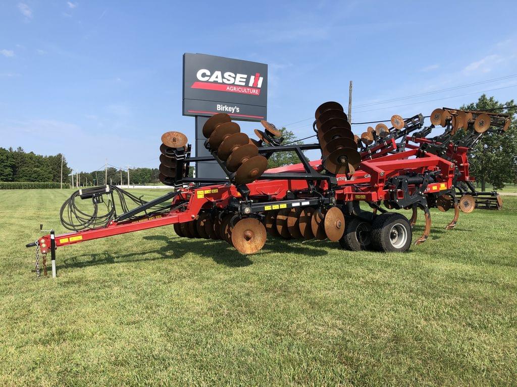 Image of Case IH Ecolo-Tiger 875 Primary image