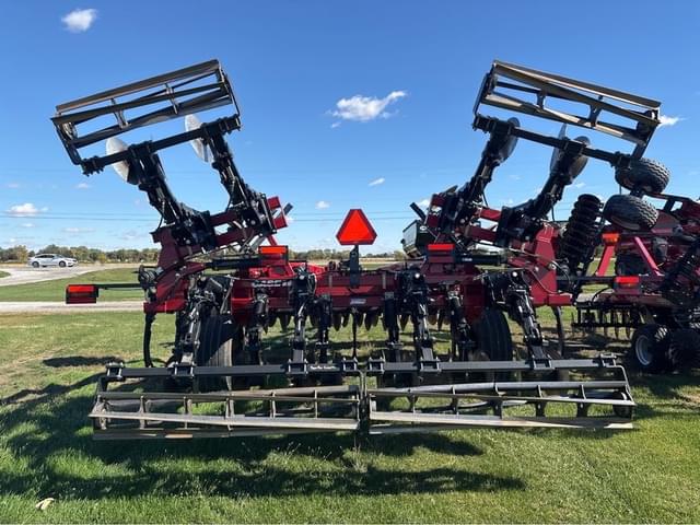 Image of Case IH Ecolo-Tiger 875 equipment image 2