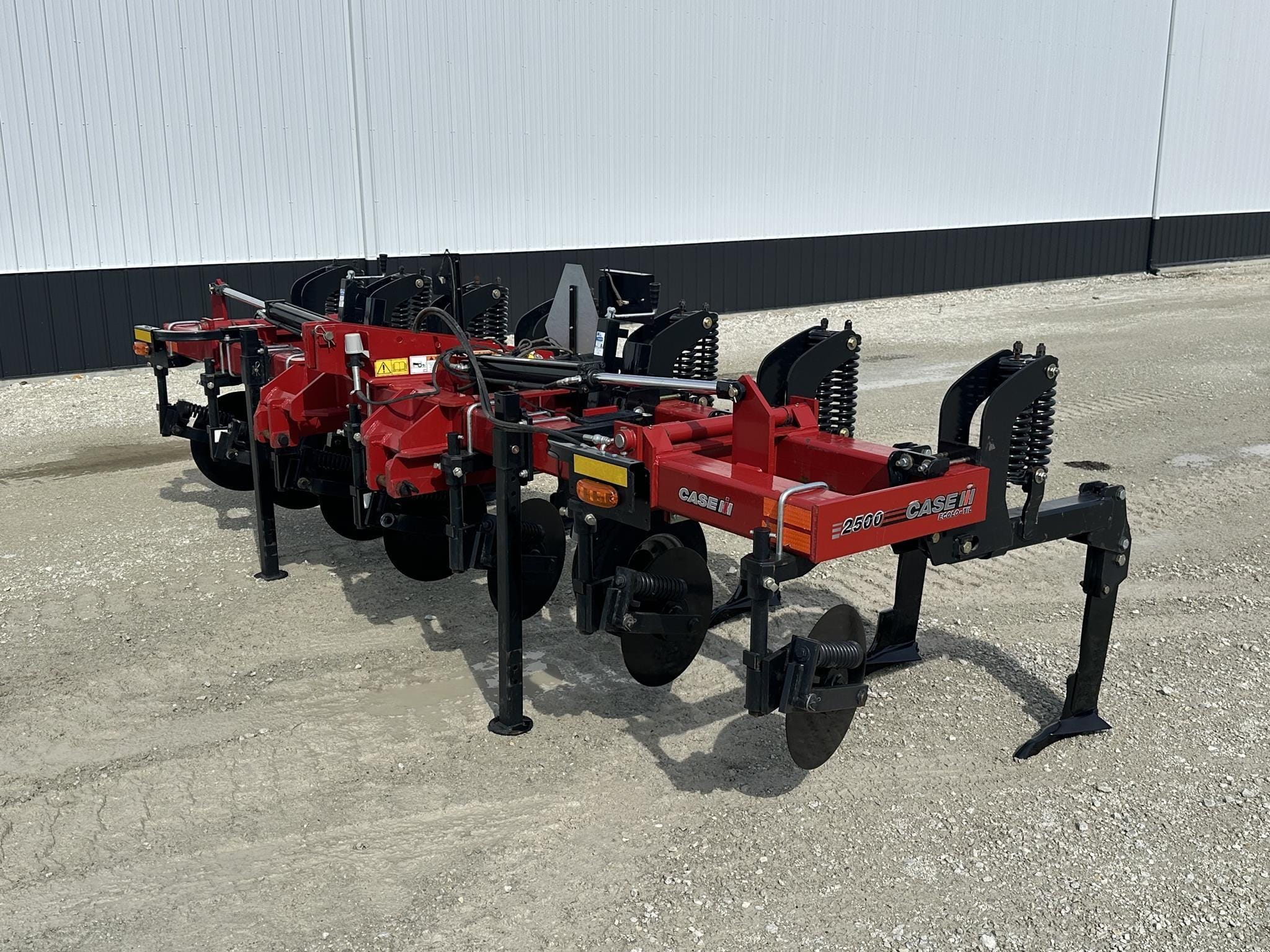 2022 Case IH 2500 Ecolo-Til Equipment Image0