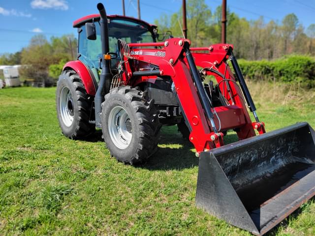 Image of Case IH Farmall 100C equipment image 3