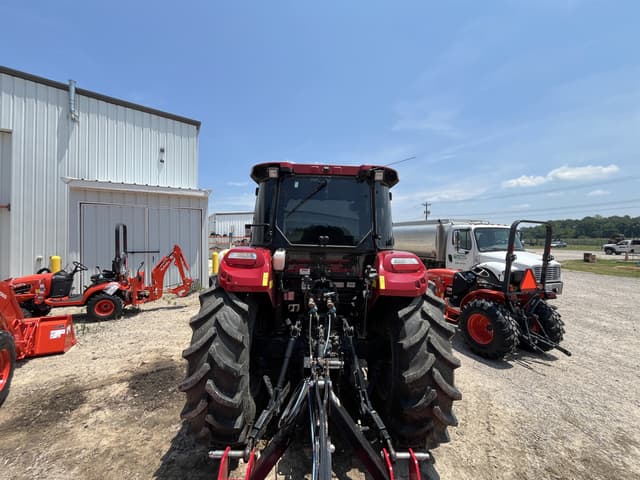 Image of Case IH Farmall 90C equipment image 3