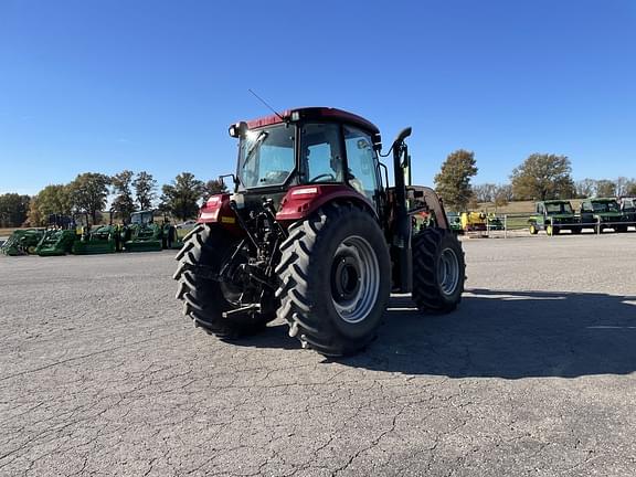 Image of Case IH Farmall 100C equipment image 1