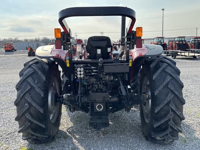 Image of Case IH Farmall 105A equipment image 3