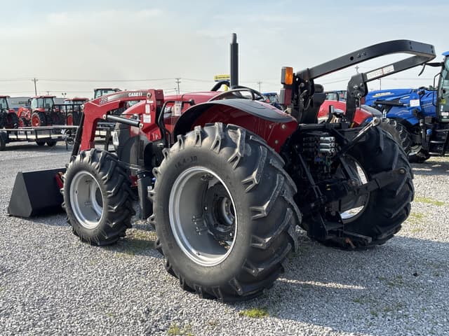 Image of Case IH Farmall 105A equipment image 4