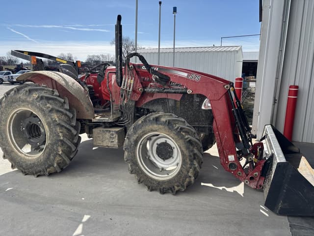 Image of Case IH Farmall 105A equipment image 1
