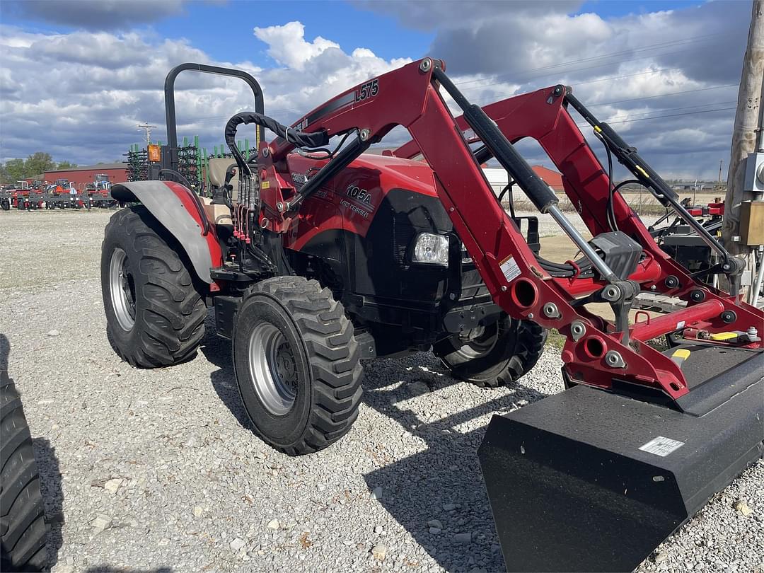 Image of Case IH Farmall 105A Image 0