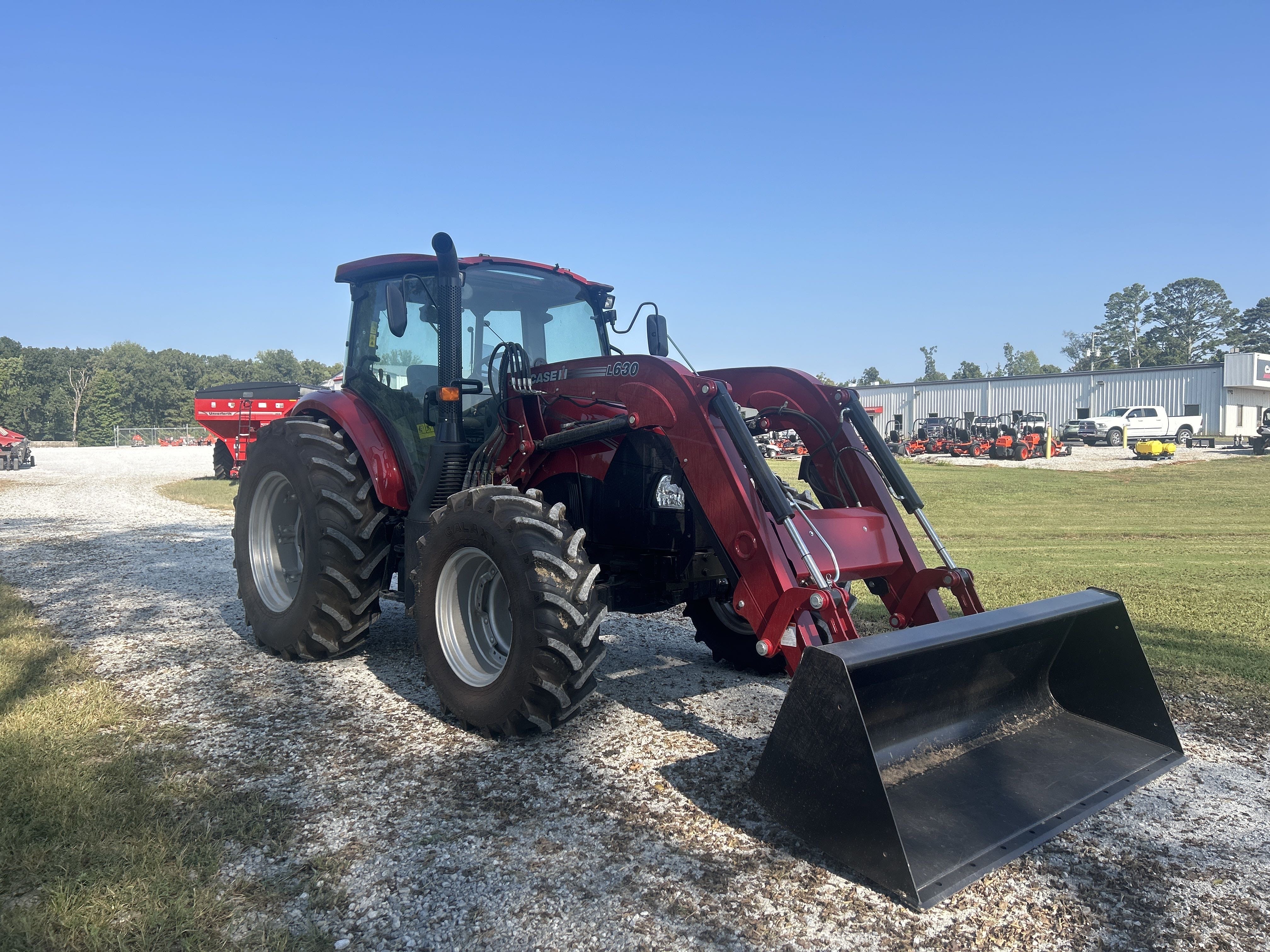 Main image Case IH Farmall 110C