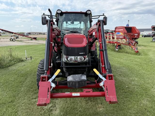 Image of Case IH Farmall 115A equipment image 3