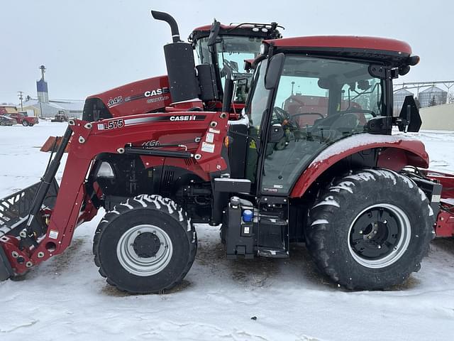 Image of Case IH Farmall 115A equipment image 2
