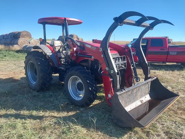 Image of Case IH Farmall 115A equipment image 2