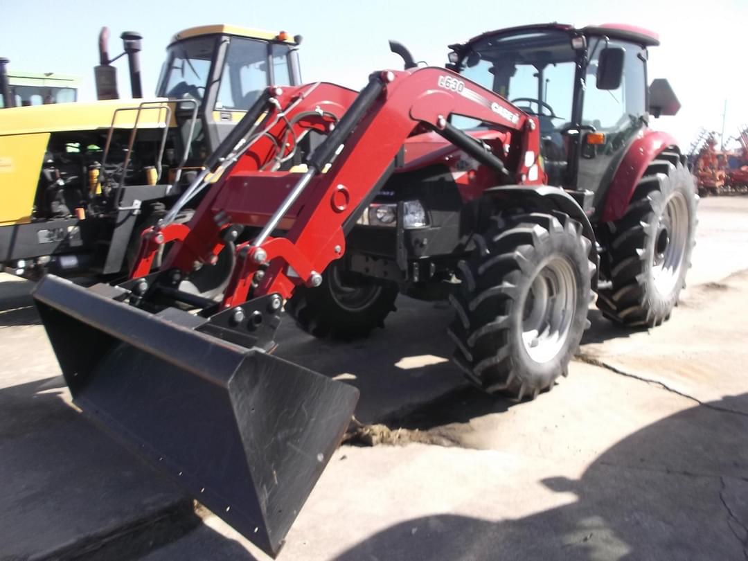 Image of Case IH Farmall 120C Primary image