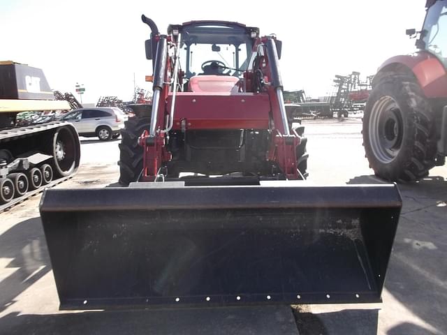 Image of Case IH Farmall 120C equipment image 1