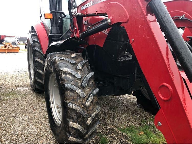 Image of Case IH Farmall 120C Primary image