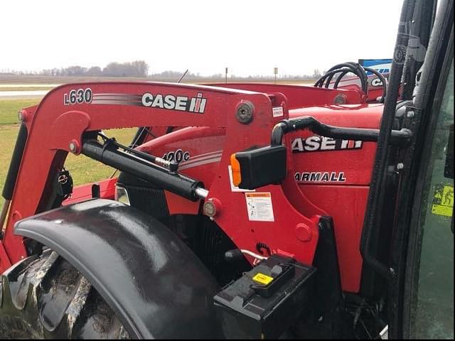 Image of Case IH Farmall 120C equipment image 1