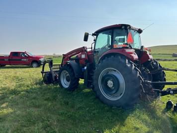 Main image Case IH Farmall 140A
