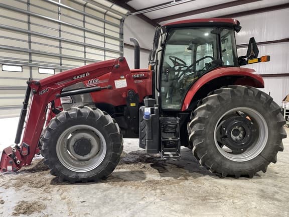 Image of Case IH Farmall 140A equipment image 2