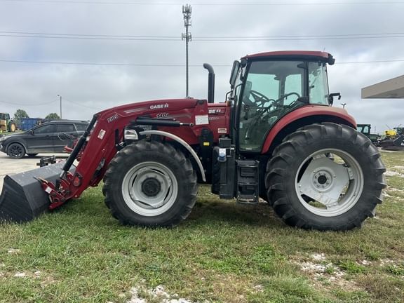 2022 Case IH Farmall 140A Equipment Image0