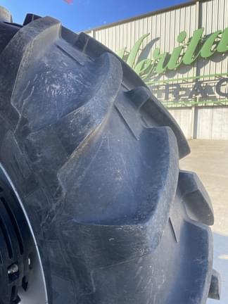 Image of Case IH Farmall 140A equipment image 2